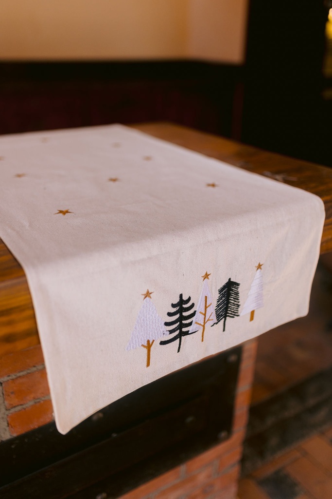 Tree collection embroidery runner with stars