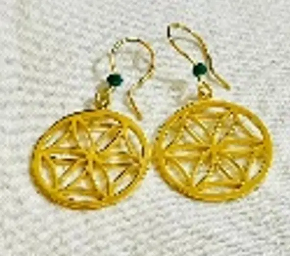 the original empty seed 2.5cm gold 