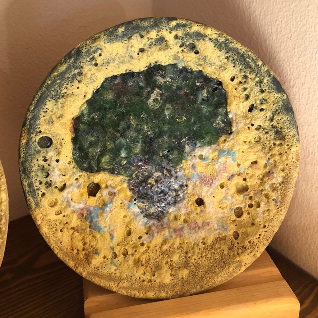 Small Lava Plate 2