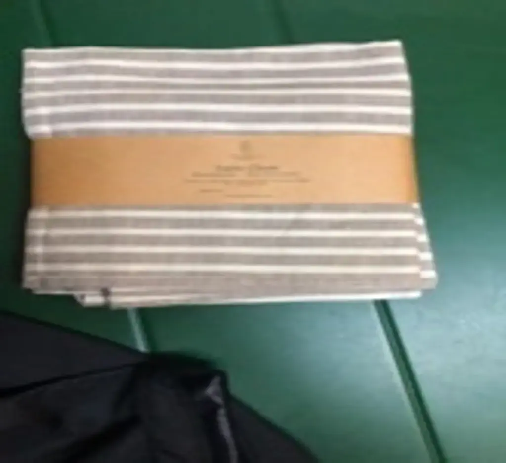 Tablecloth striped bige linen