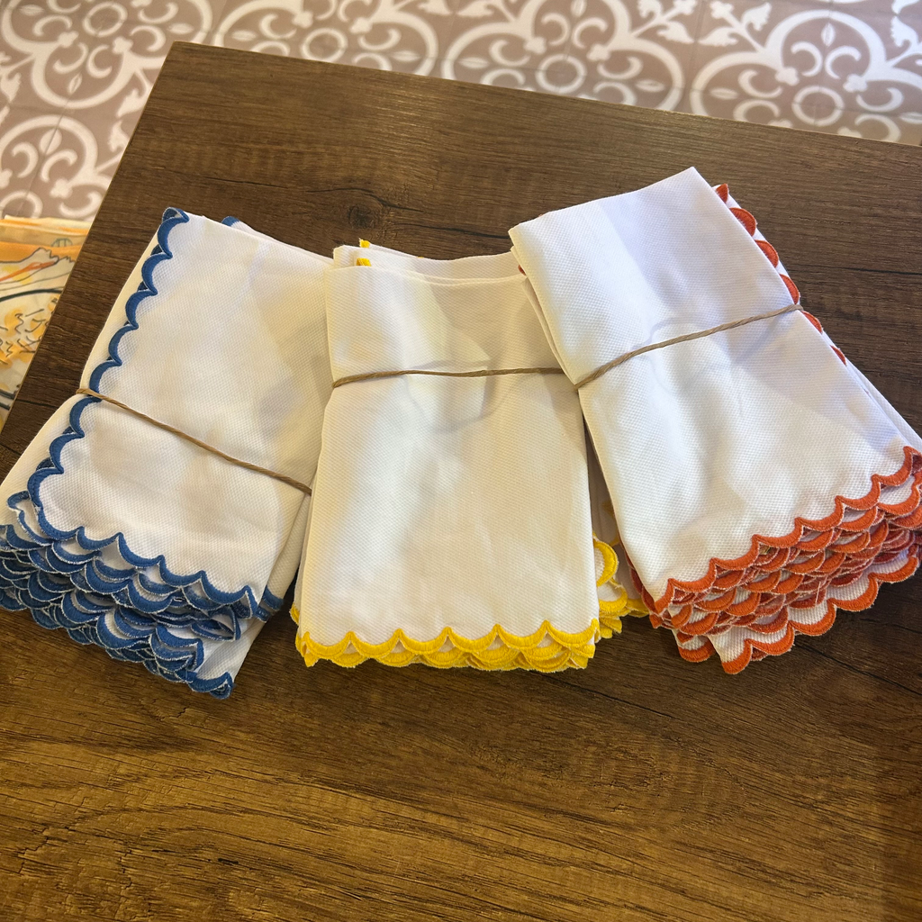 Napkins scalloped Offwhite set of 6