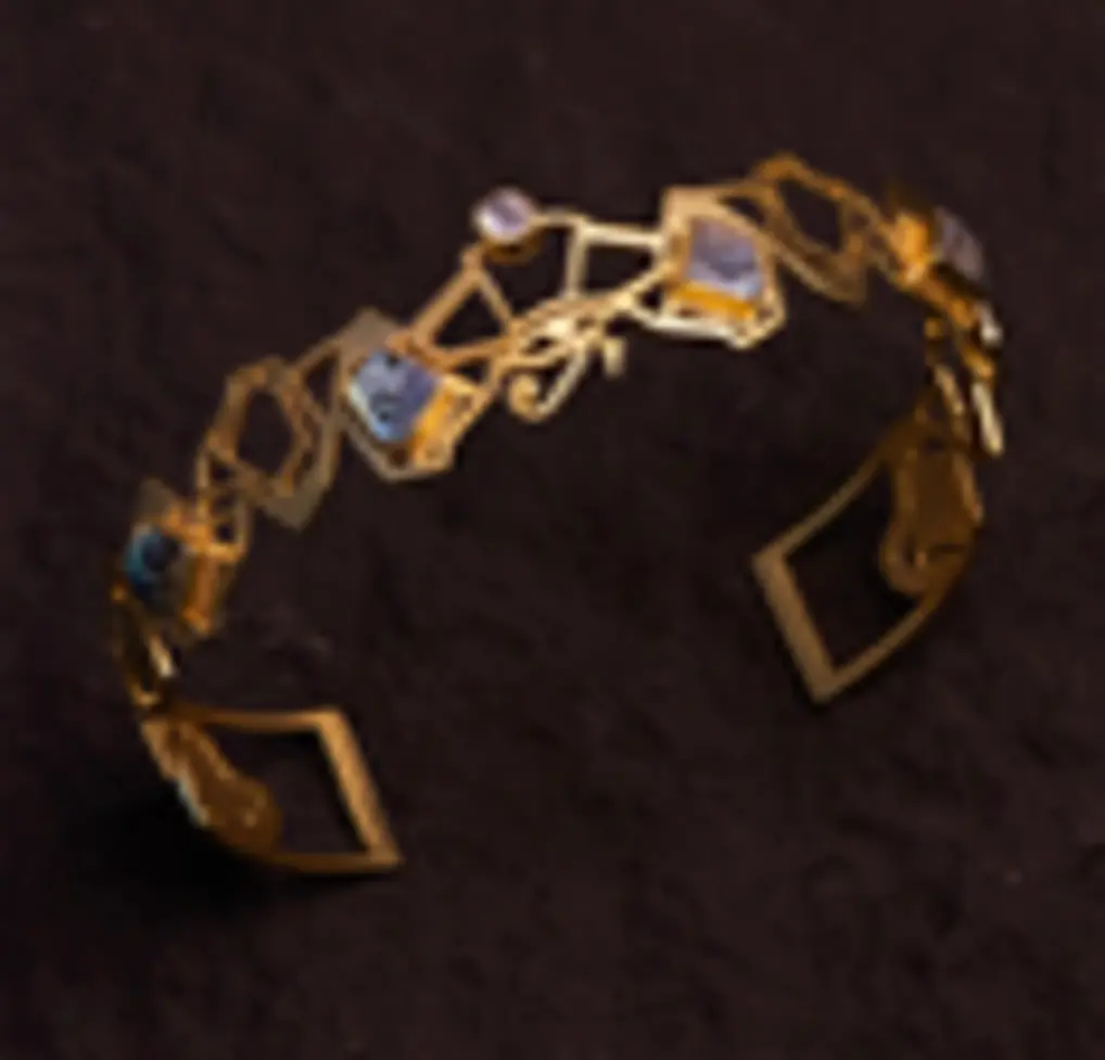 Eye of Horus galaxy choker  