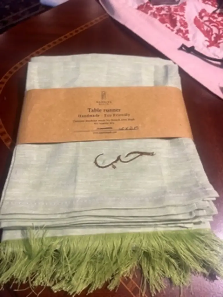 Table runner Sage with napkins 4   