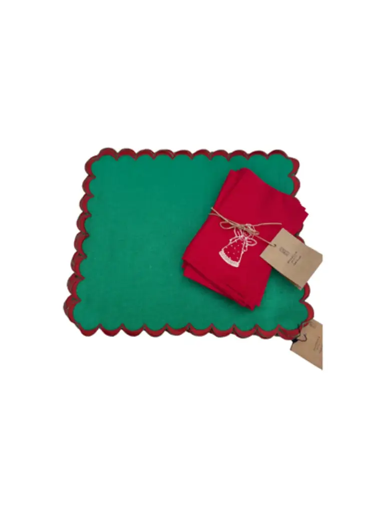 bundle  green  scalloped   set of 8 with 8 napkins formal  angels (Placemats+Napkins)