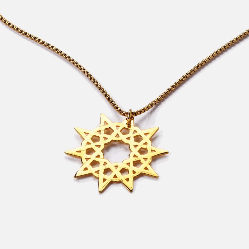 Soutra Single Star Necklace