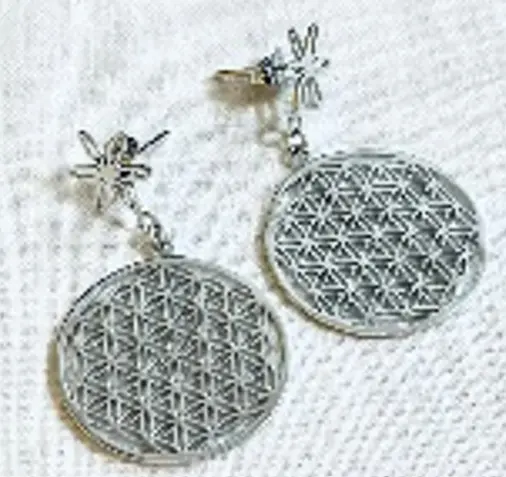 the original flower 3cm with upper piece silver 