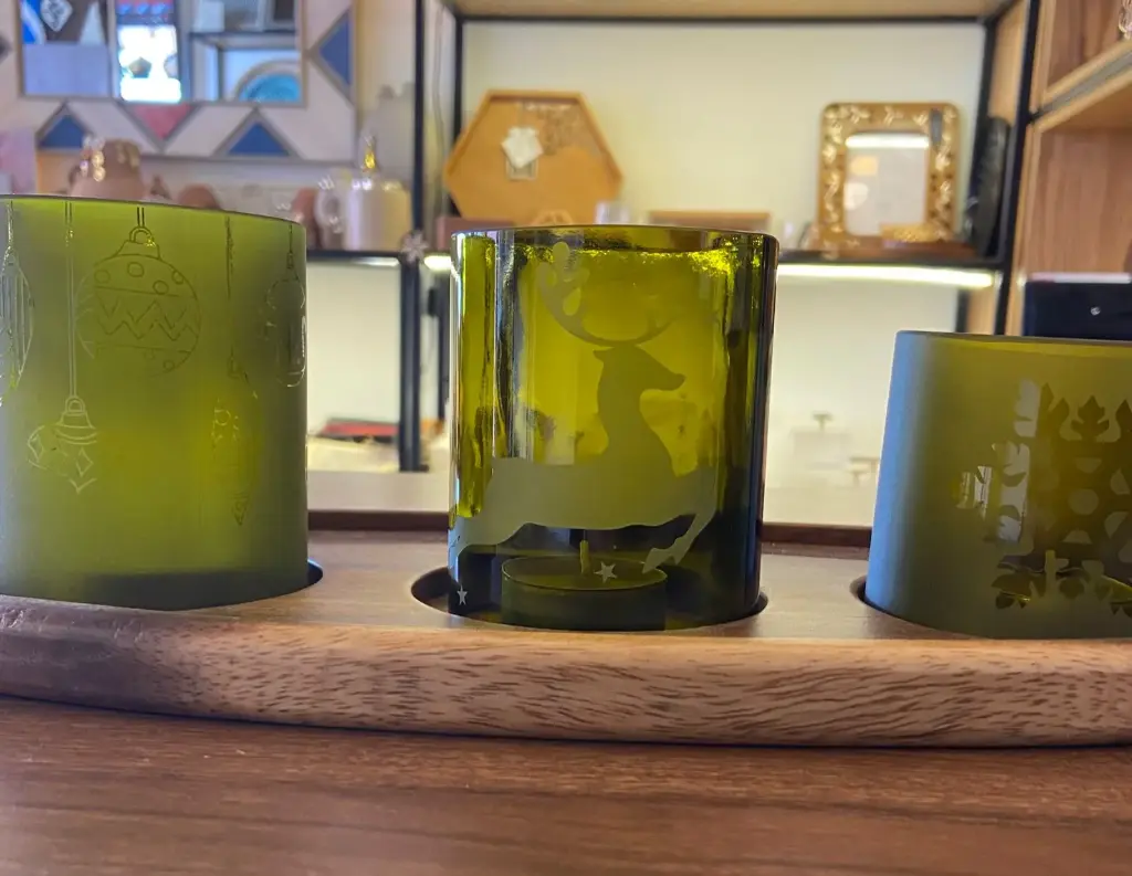 Set of 3 Christmas lantern, diff. heights, brown, on wooden plate 