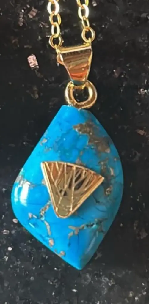 Lotus Farouz Stone 