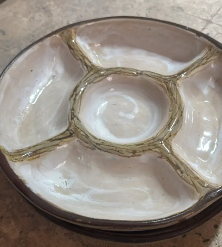 Marquis Nuts plate divided