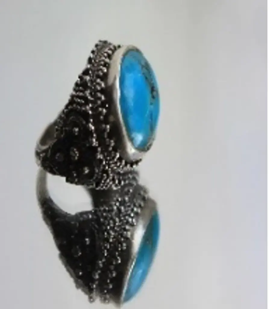 Isis protection ring ( Sinia Fayrouz stone  
