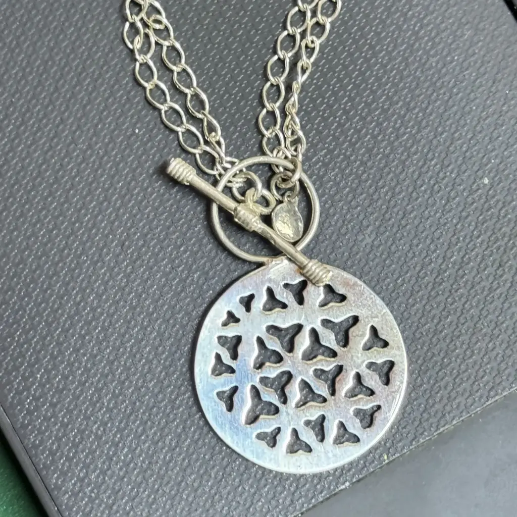 Necklace Trillium (Trillium Double Chain)
