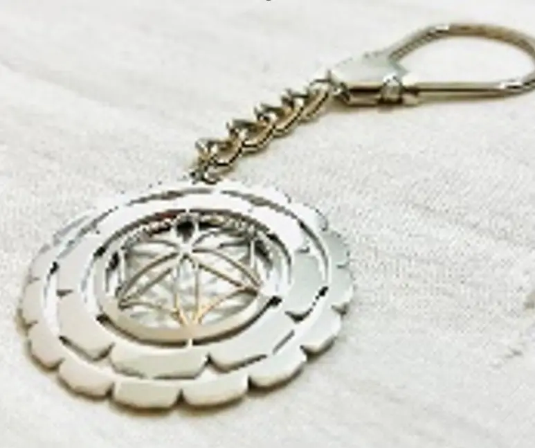 the double face flower of life engraved and dome  keychain silver