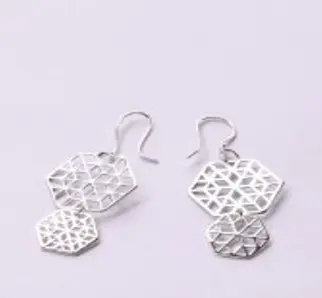 Barsbay soutra two as one earrings 