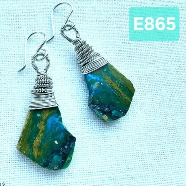 (E865) Raw Chrysocolia earrings