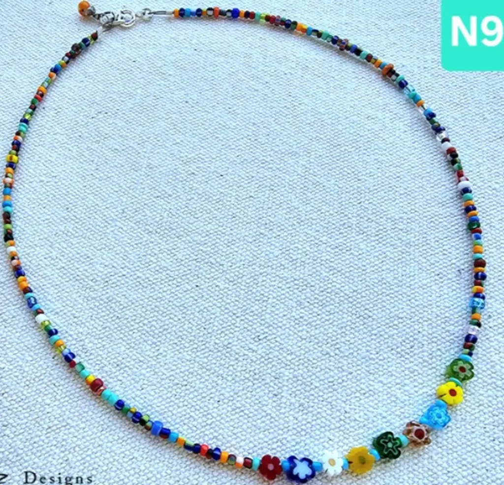 (N949-2) Artisanal Glass beads necklaces