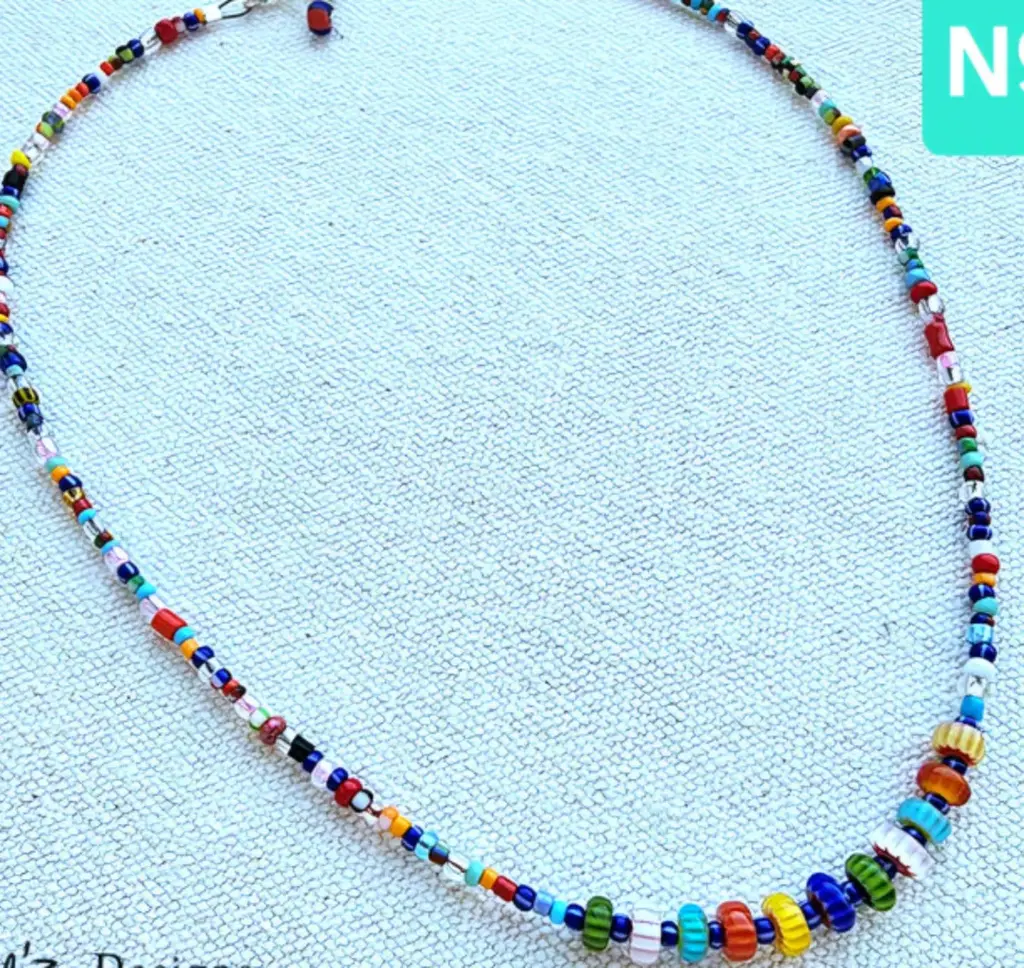 (N949-3) Artisanal Glass beads necklaces