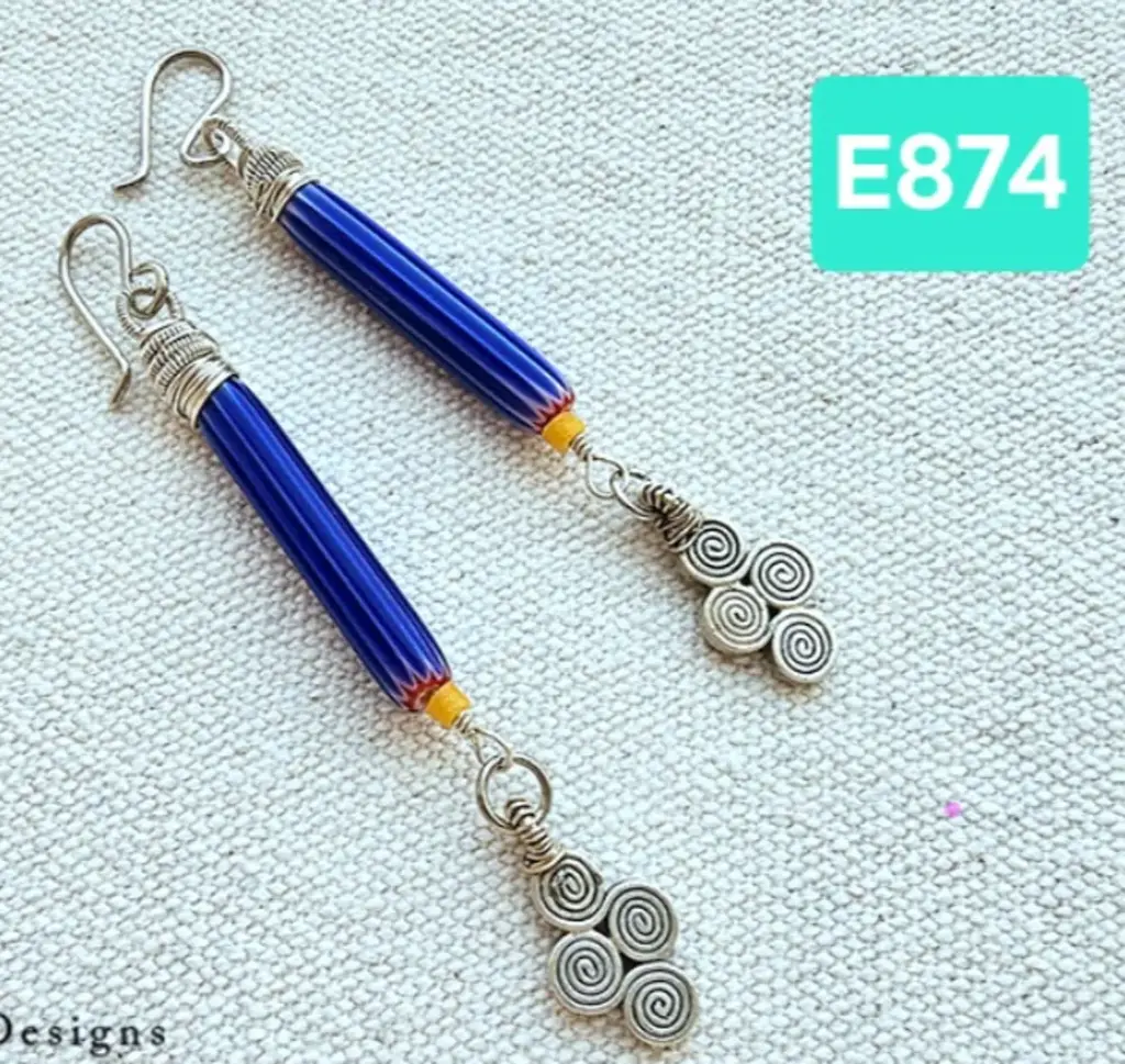(E874) Artisanal Glass Beads with Handmade swirly Silver from Laos