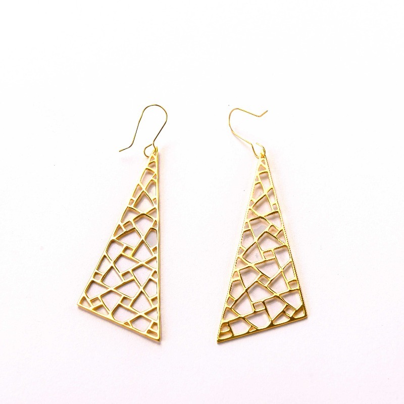 Qaitbey Glimpse of infinity Earrings