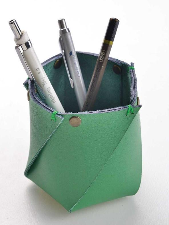 Desktop Pen Holder