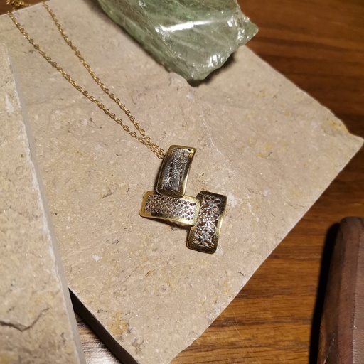 [YWS01081] Esmeralde Filigiree Necklace