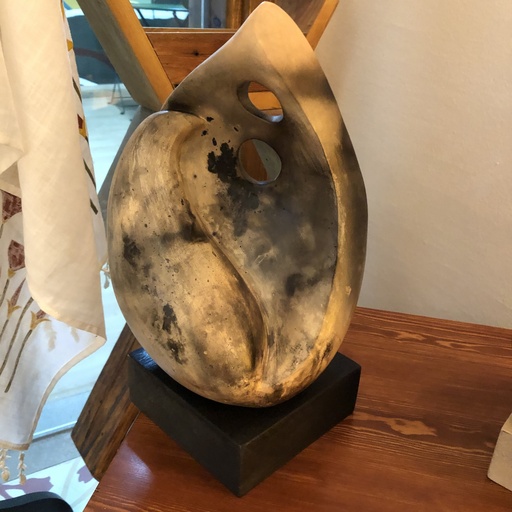 [TME03011] Flying Fire Pit Ceramic Vase