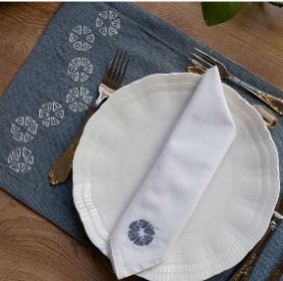 [ATL03012] White & Blue Placemat (Set of 2)