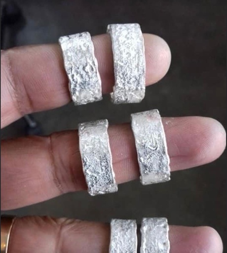 [JJE01073] Wide Iceberg Ring