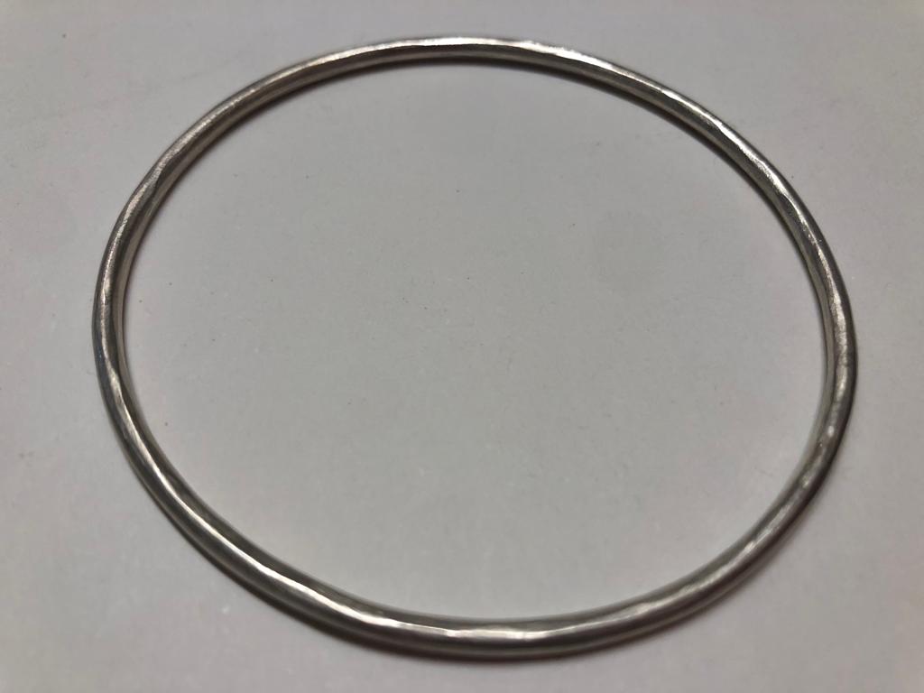 Narrow Matt silver bangle