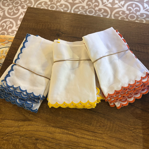 [MAQ06187] Napkins scalloped Offwhite set of 6