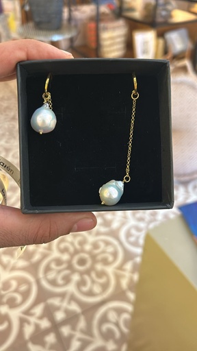 [LAI01031] Drop Baroque Pearl Earrings