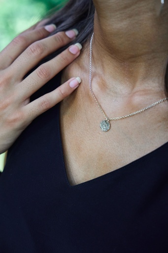 [LAI01037] Mini Oyster Necklace