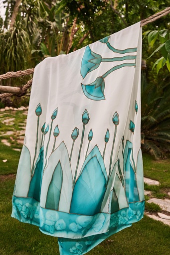 [OYO06019] Triple Blue Lotus Scarf (Small)