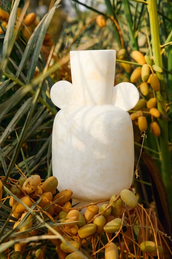 [HBU03017] Round Ears Handle Alabaster Vase