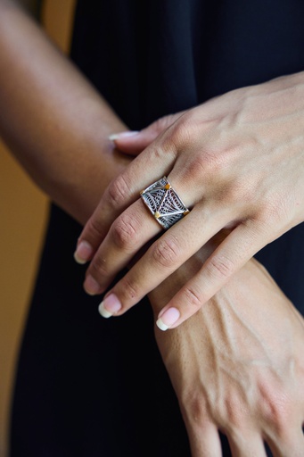 Triangles Filigree Ring